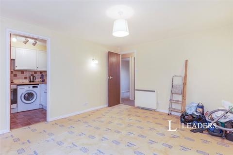 2 bedroom flat to rent, Badgers Copse, BR6