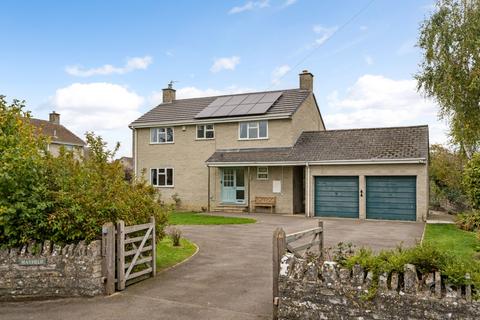 Queen Street, Somerton TA11