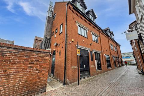 undefined, Tacket Street, Ipswich IP4