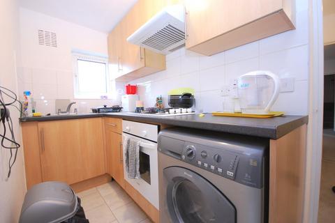 undefined, Balham Park Road, Balham SW12