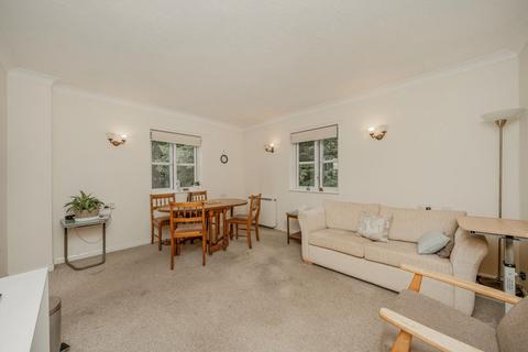 undefined, Church Crescent, London N10