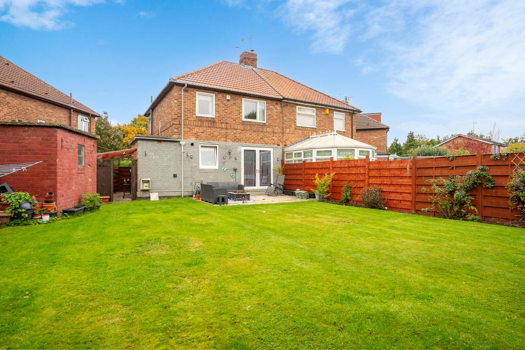Hudsoncourt29