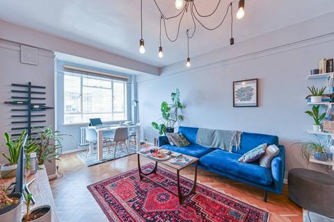 2 bedroom flat to rent, Christchurch Road, Brixton Hill, London, SW2