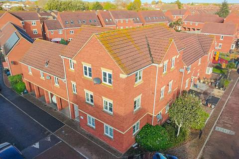2 bed flat/apartment for rent in Marsa Way, Bridgwater TA6