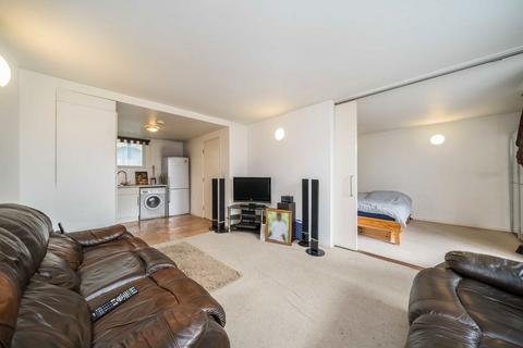 1 bedroom flat for sale, Consort Road, London SE15
