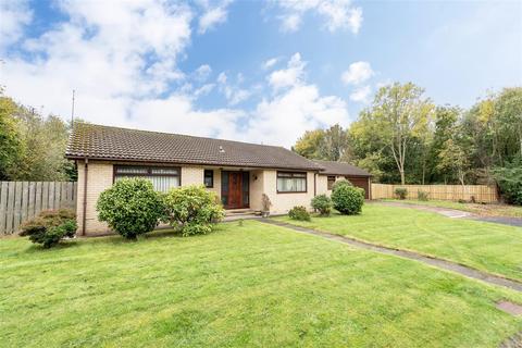 4 bedroom bungalow for sale, Berrishill Grove, Whitley Bay
