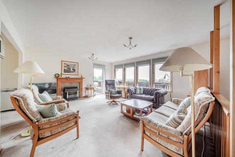 5 bedroom detached house for sale, Westview Road, Warlingham CR6