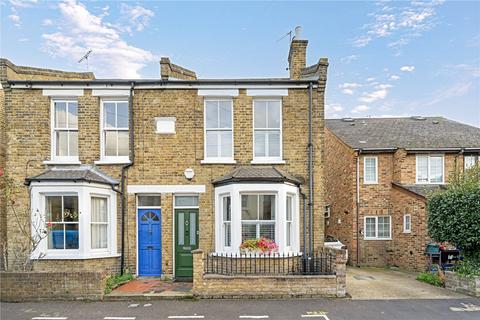 undefined, Latimer Road, Teddington, TW11