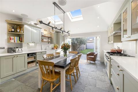 undefined, Latimer Road, Teddington, TW11