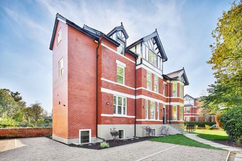 undefined, Chorlton-cum-Hardy Manchester M21