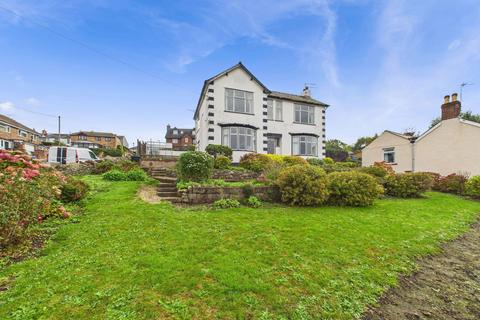 Forest Road, Cinderford GL14