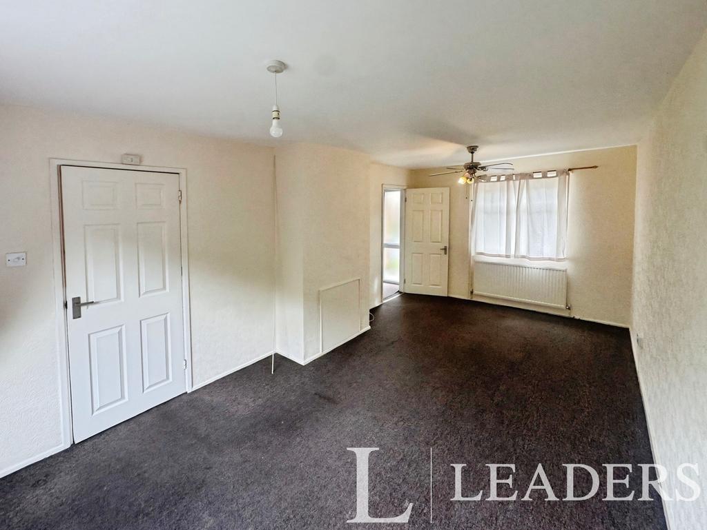 Lounge brays mead