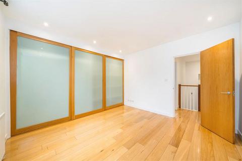 2 bedroom flat for sale, Old Brompton Road, London SW7