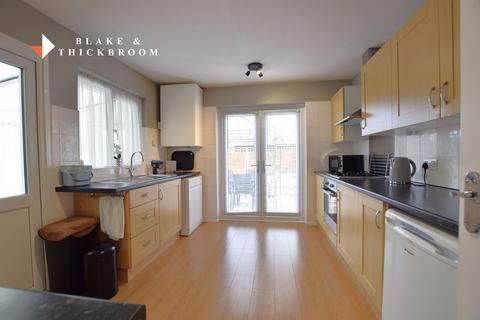 4 bedroom detached bungalow for sale, Craigfield Avenue, Clacton-on-Sea