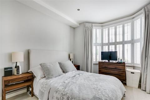 2 bedroom flat to rent, Bronsart Road, Fulham, London