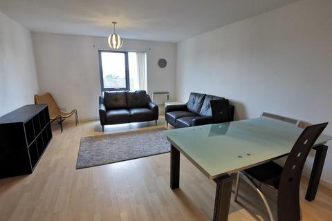2 bedroom apartment to rent, Quay 5, Ordsall Lane. Salford