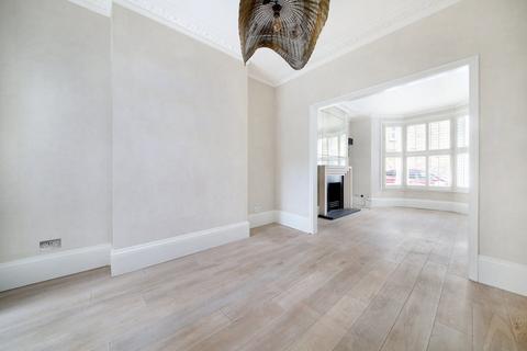 undefined, Limburg Road, London