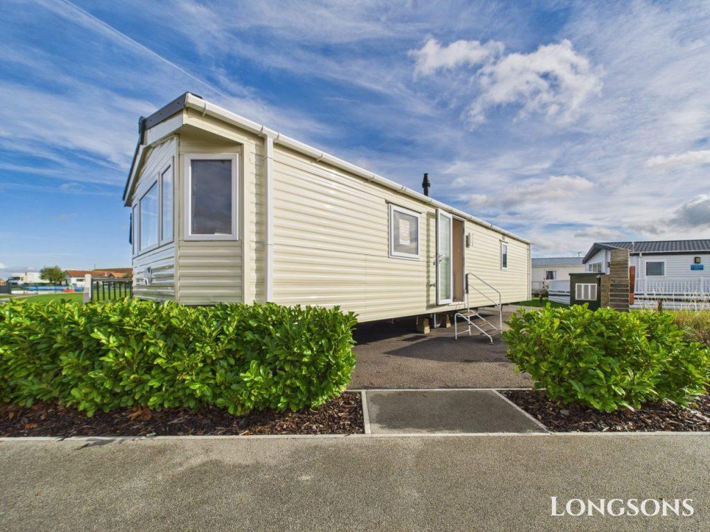 Cam02173g0 Pr0275 Still003