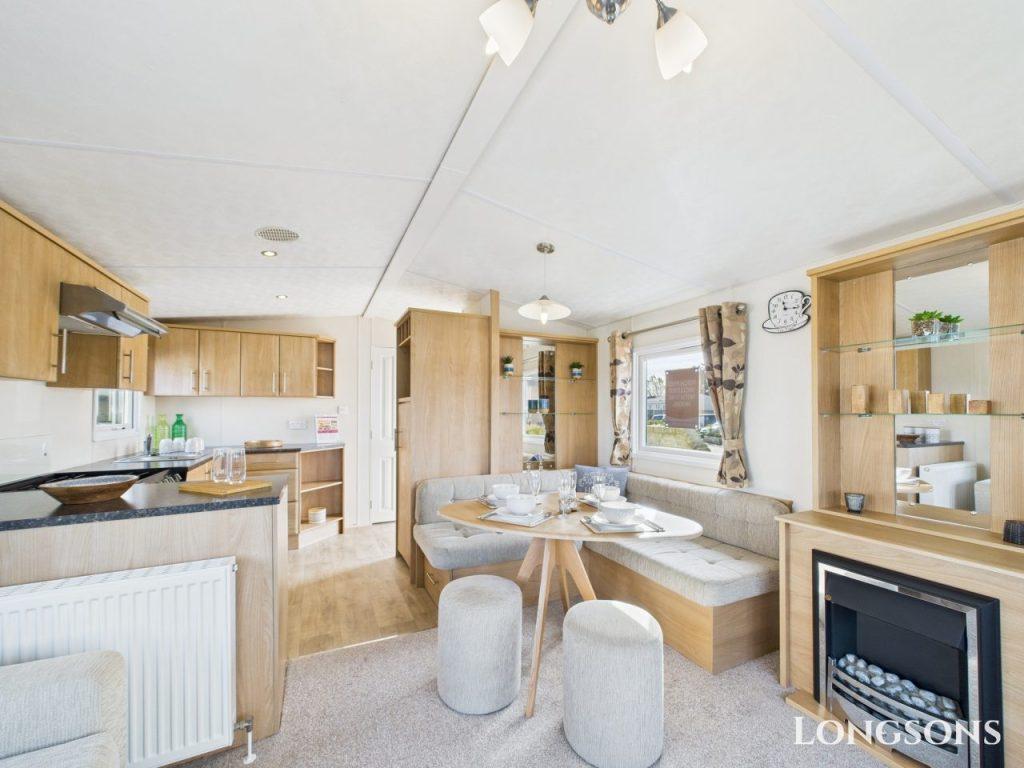 Cam02173g0 Pr0275 Still006