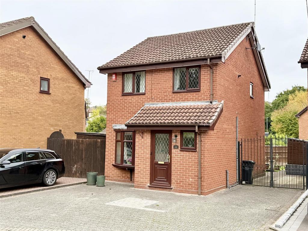 Linnett Close Halesowen 1.jpg