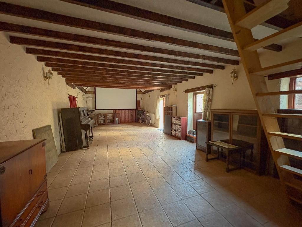 19 T202510271530.jpg