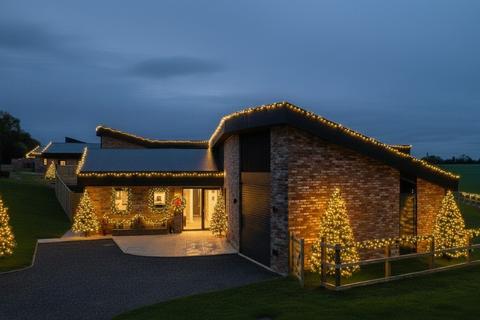 undefined, Windmill Road, Pepperstock, Hertfordshire LU1