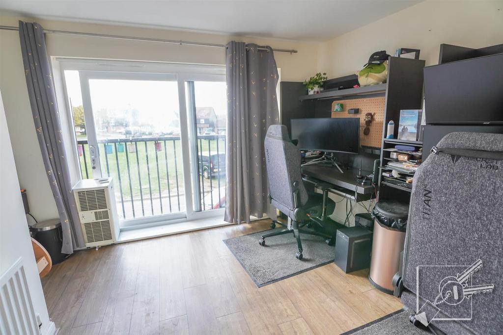 Bedroom 2: