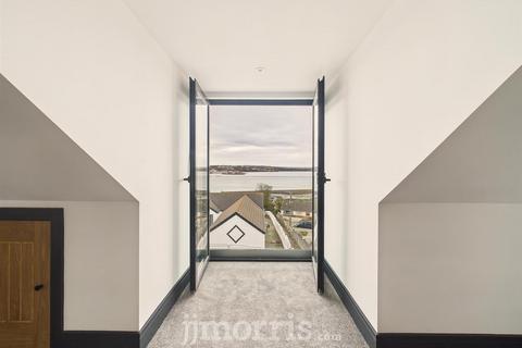 undefined, Cleddau Avenue, Neyland, Milford Haven