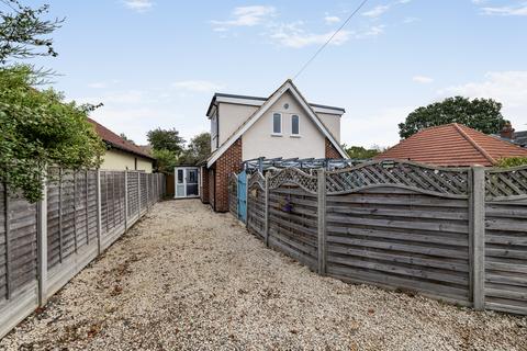 undefined, Stanton Close, Worcester Park KT4