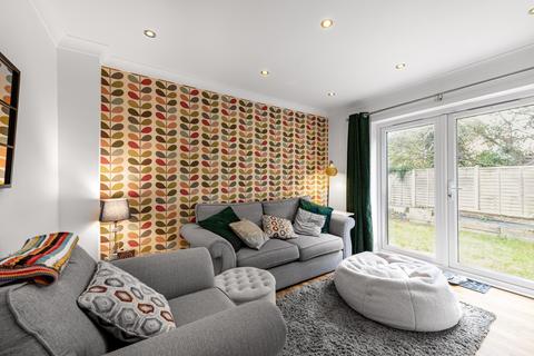 undefined, Stanton Close, Worcester Park KT4