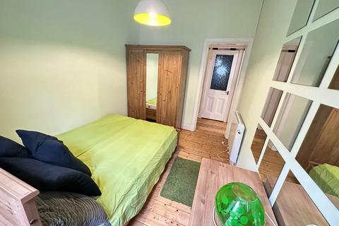 undefined, Murdoch Terrace, Fountainbridge, Edinburgh, EH11