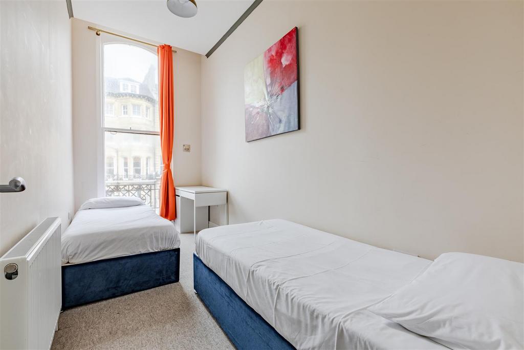 Flat 3