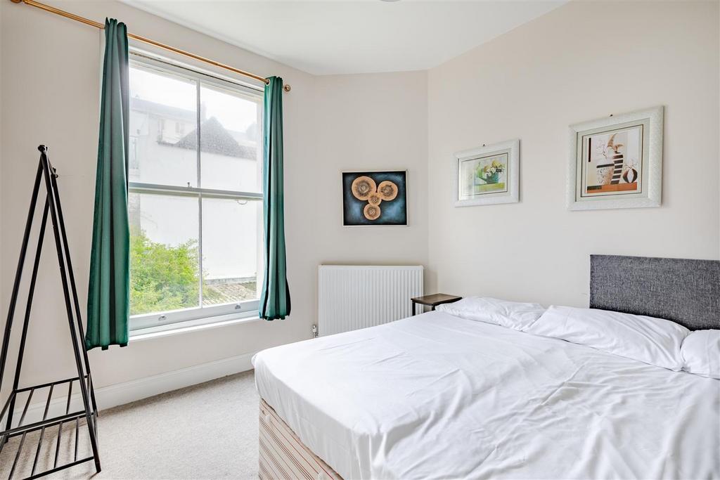 Flat 3