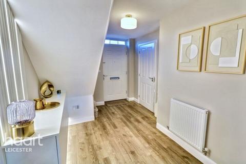 4 bedroom detached house for sale, Redlands Road, Leicester