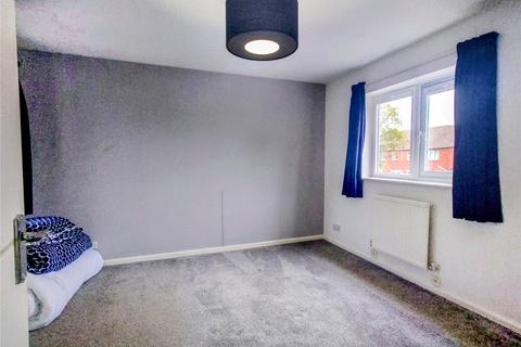 10 Overbury Road, Gloucester, GL1 4EA