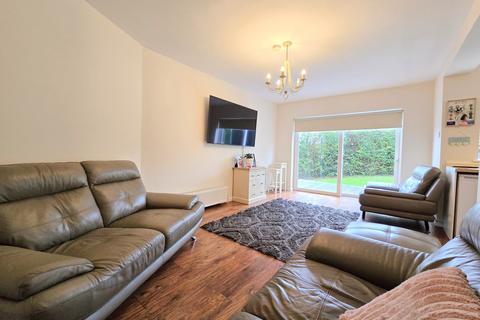 3 bedroom semi-detached bungalow for sale, Humber Close, Rayleigh, Essex