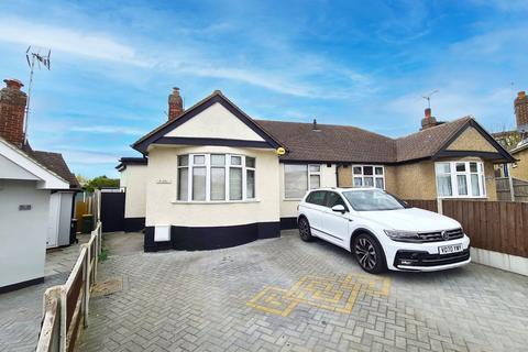 undefined, Humber Close, Rayleigh, Essex, SS6