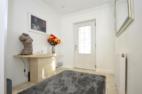 undefined, Rocheforte Drive, Rochford