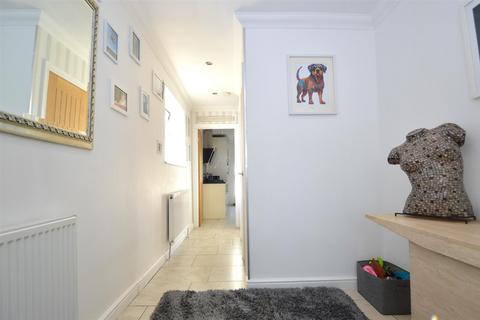 undefined, Rocheforte Drive, Rochford