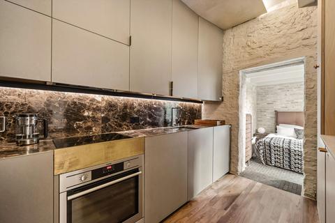 undefined, Denton Road, Twickenham, TW1
