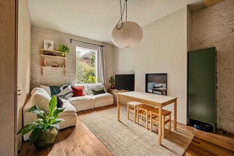 undefined, Denton Road, Twickenham, TW1