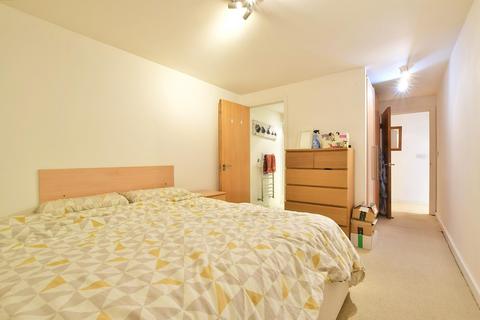2 bedroom flat to rent, Naples Street, Manchester, Greater Manchester, M4
