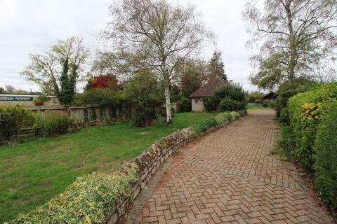 4 bedroom detached house for sale, ORCHARD LANE, HARROLD