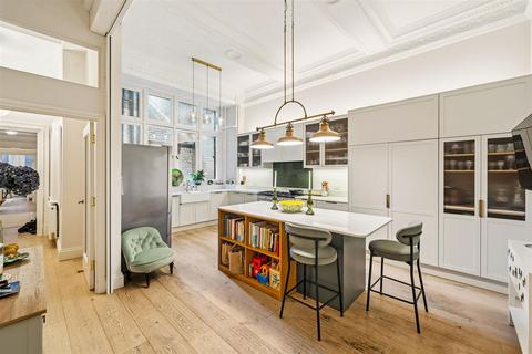3 bedroom apartment for sale, Lennox Gardens, Knightsbridge, SW1X
