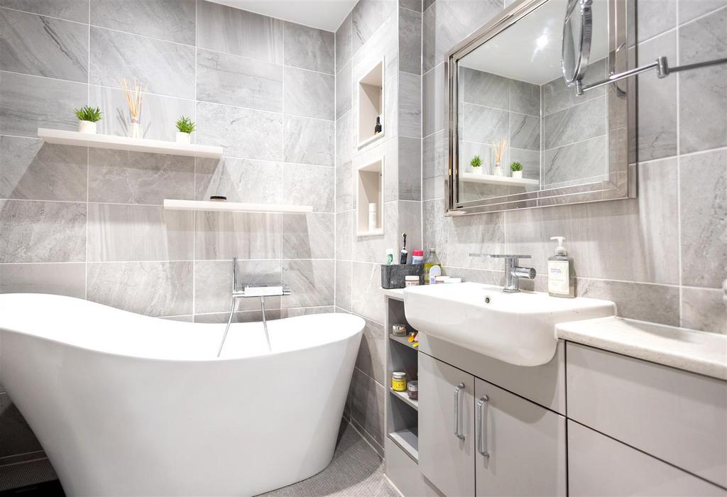 Slipper Bath.jpg