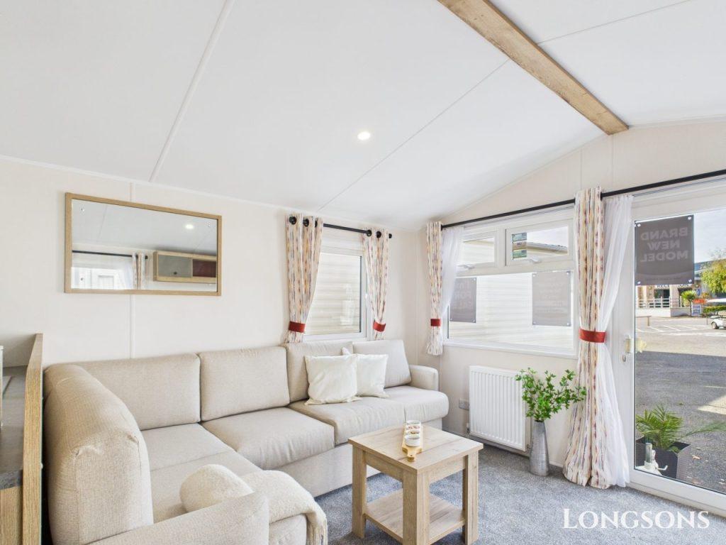 Cam02173g0 Pr0276 Still006