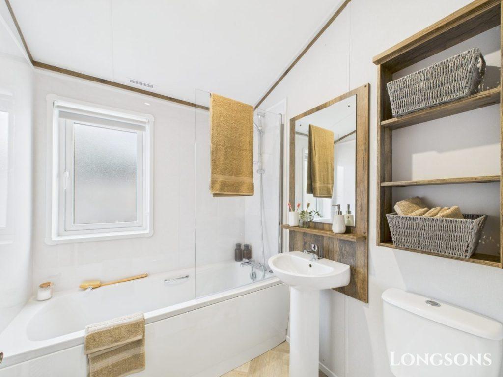 Cam02173g0 Pr0276 Still096