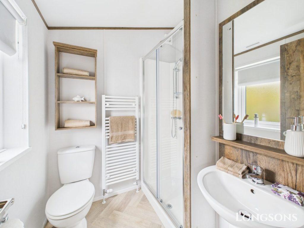 Cam02173g0 Pr0276 Still094