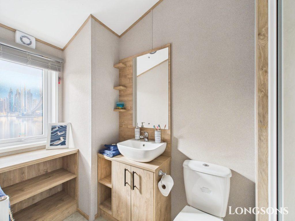 Cam02173g0 Pr0276 Still040