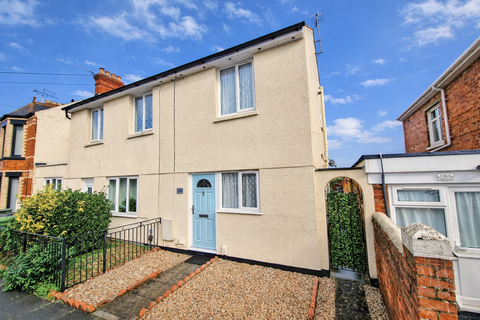 undefined, Exeter EX4